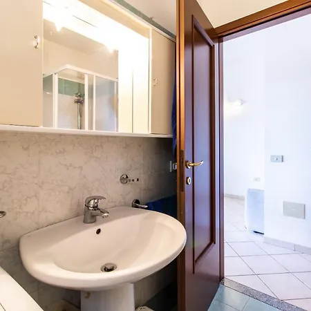 Casa Pineta Apartment Rena Majore