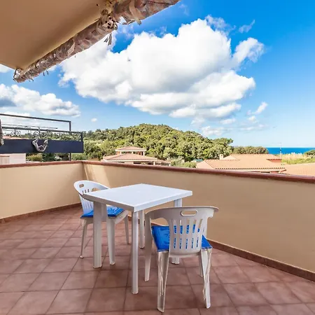 Casa Pineta Rena Majore